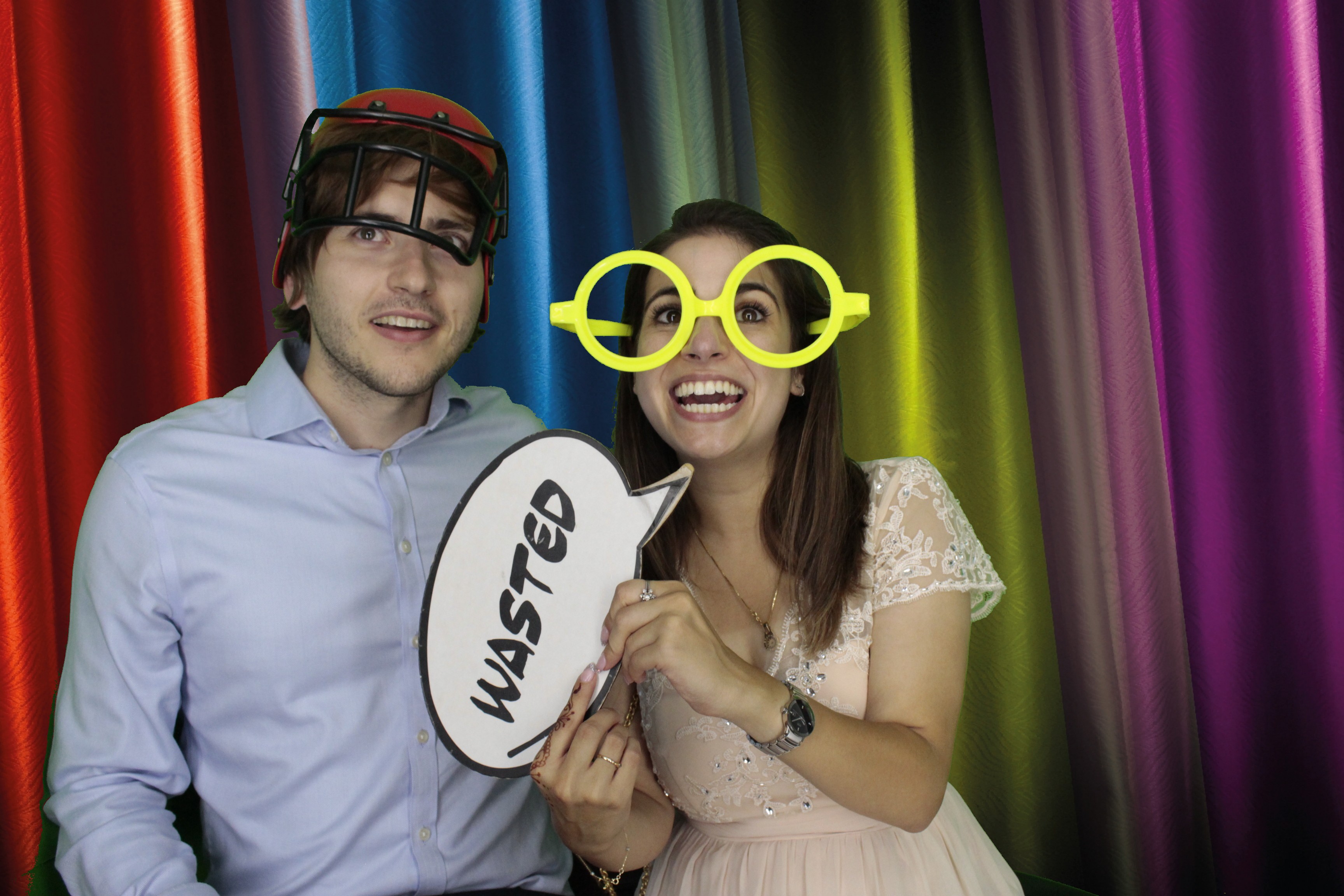 Bhavin & Yasmin’s Wedding | View more photos from the event at gallery.myphotoboothexperience.co.uk/u/MyPhotoBoothExperienceLtd/Bhavin-Yasmin’s-Wedding